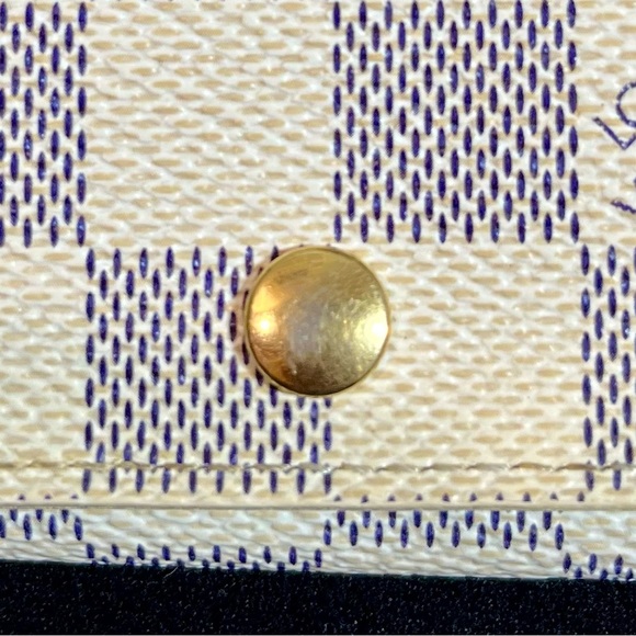 ✨Louis Vuitton✨ Full Inclusion- LV Damier Azur Multiclé 4 Key Case & Card Holder - Picture 8 of 17